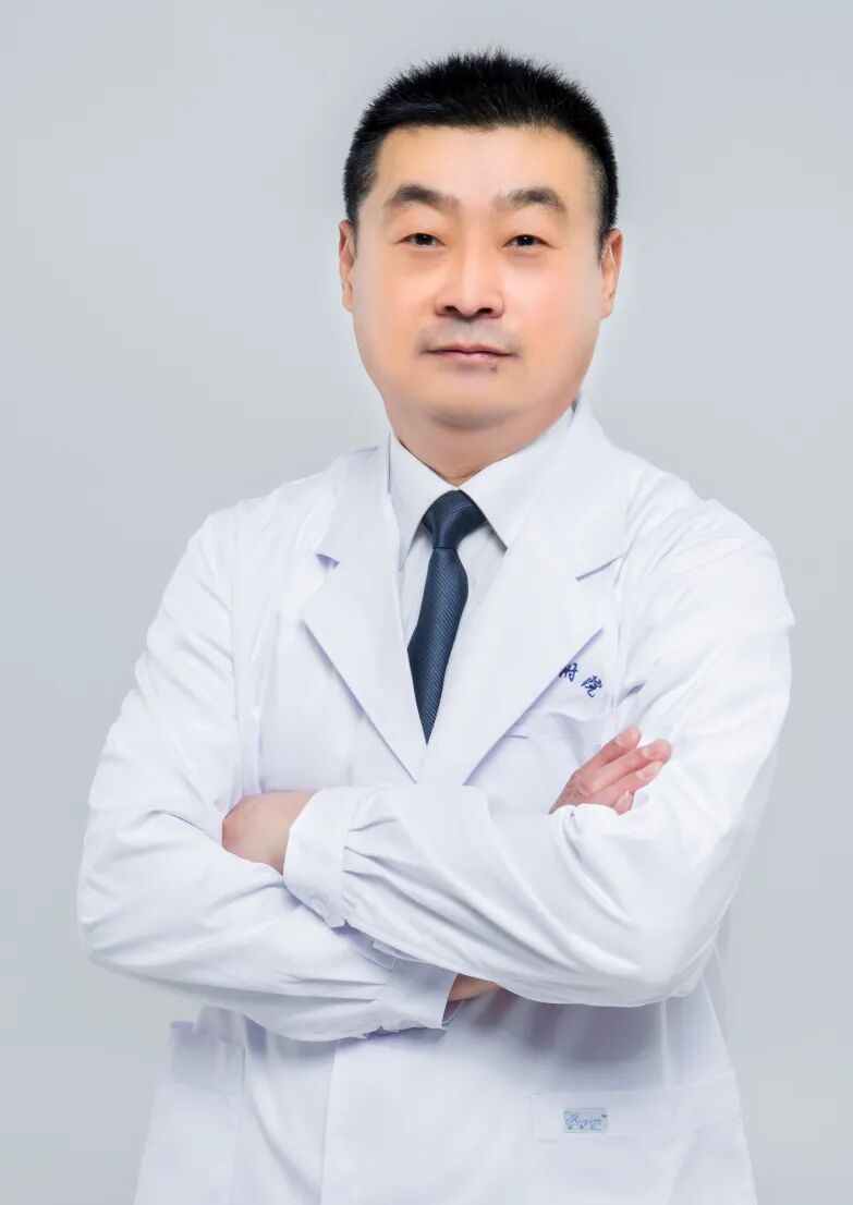 专家解析:君不用问知其数，欲钱大方的动物打一准确动物