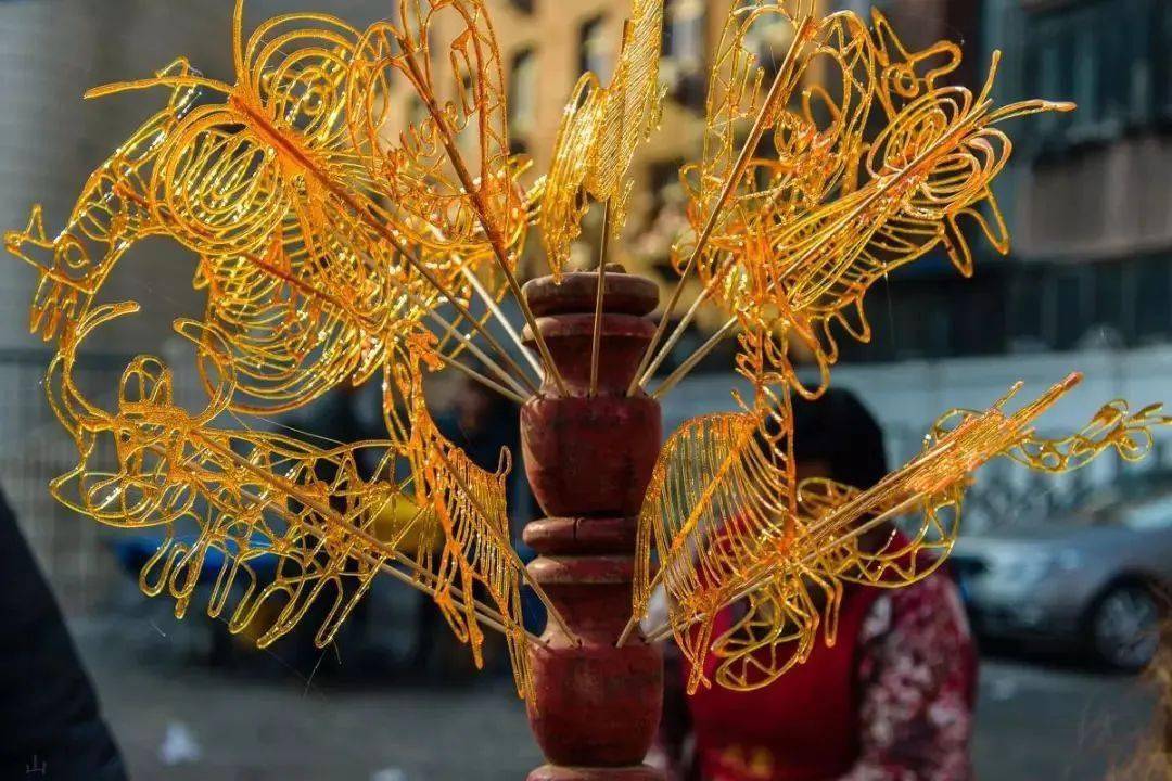 特讯:龙飞凤舞猜一动物