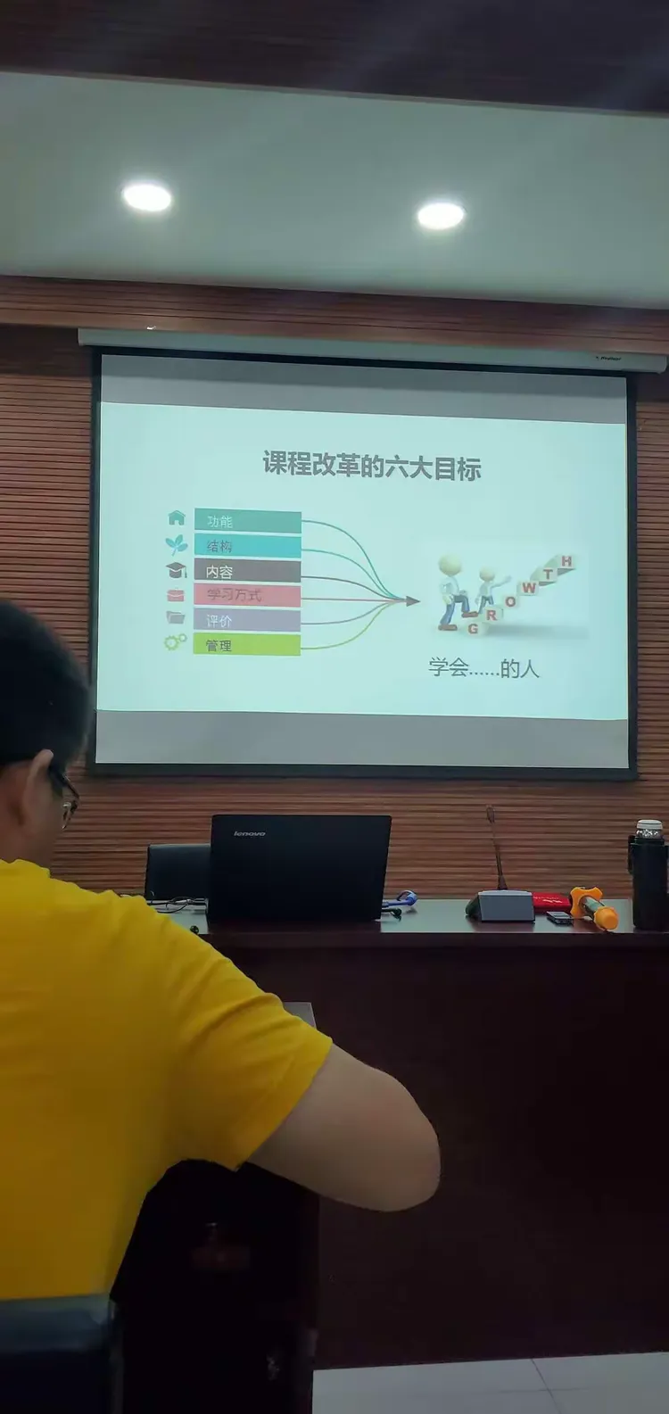 条理讲解:三衰六旺皆前定，出奇入神柳与花打一生肖