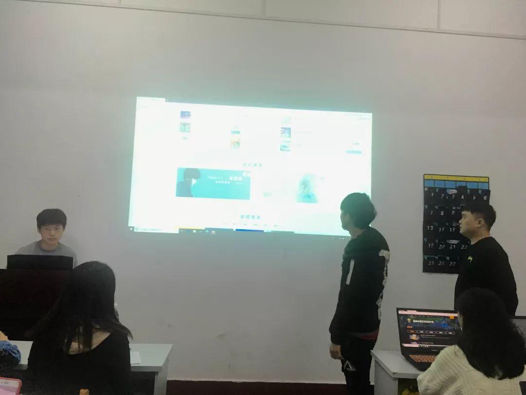 条理讲解:揚威抖擞代表什么动物